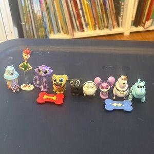 Busy Books Disney Junior puppy Dog Pals figurines